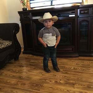 Meet your Posher, Anabel